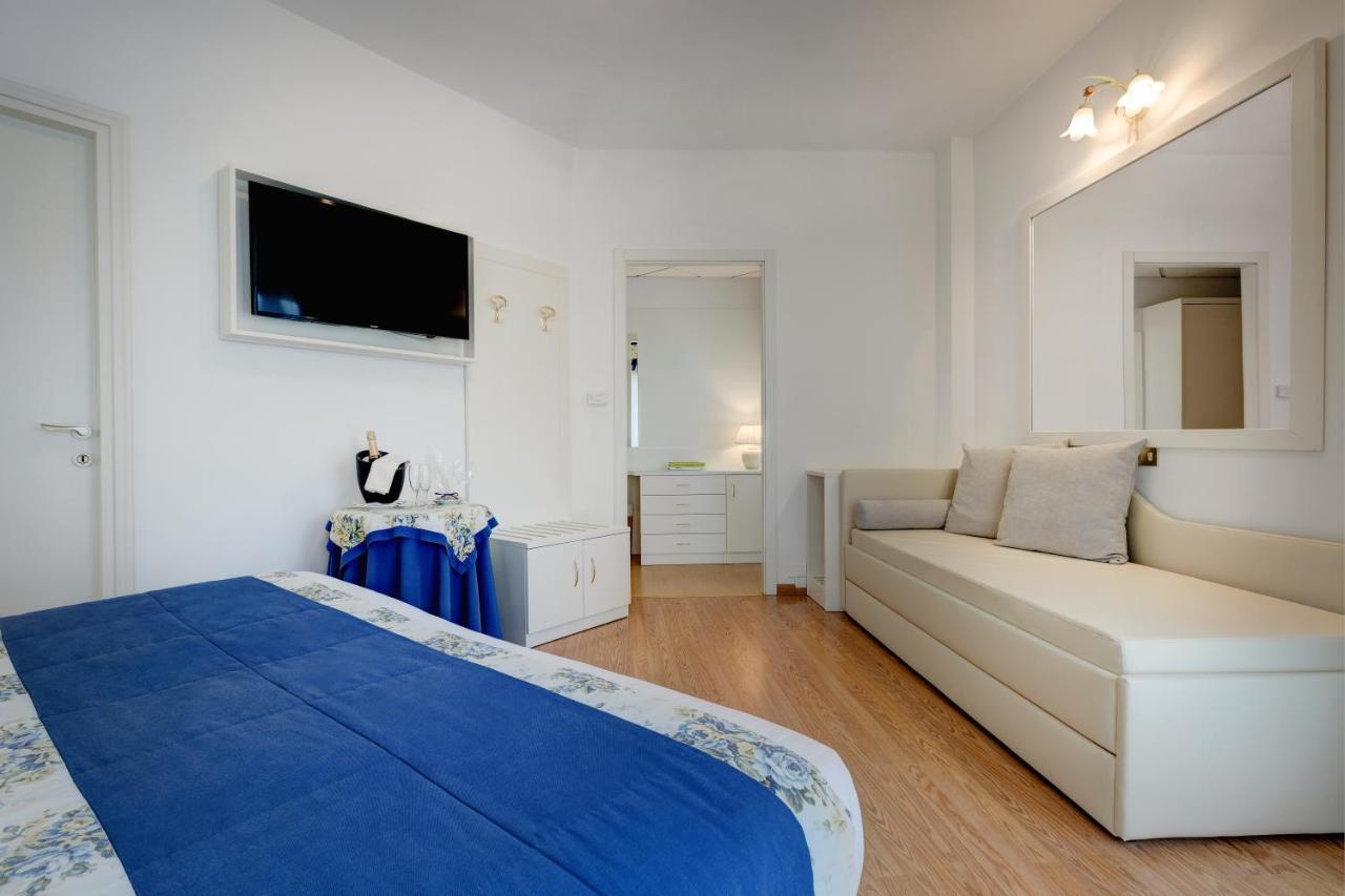 Hotel Cavalieri Palace & Suites Lido di Jesolo Zewnętrze zdjęcie