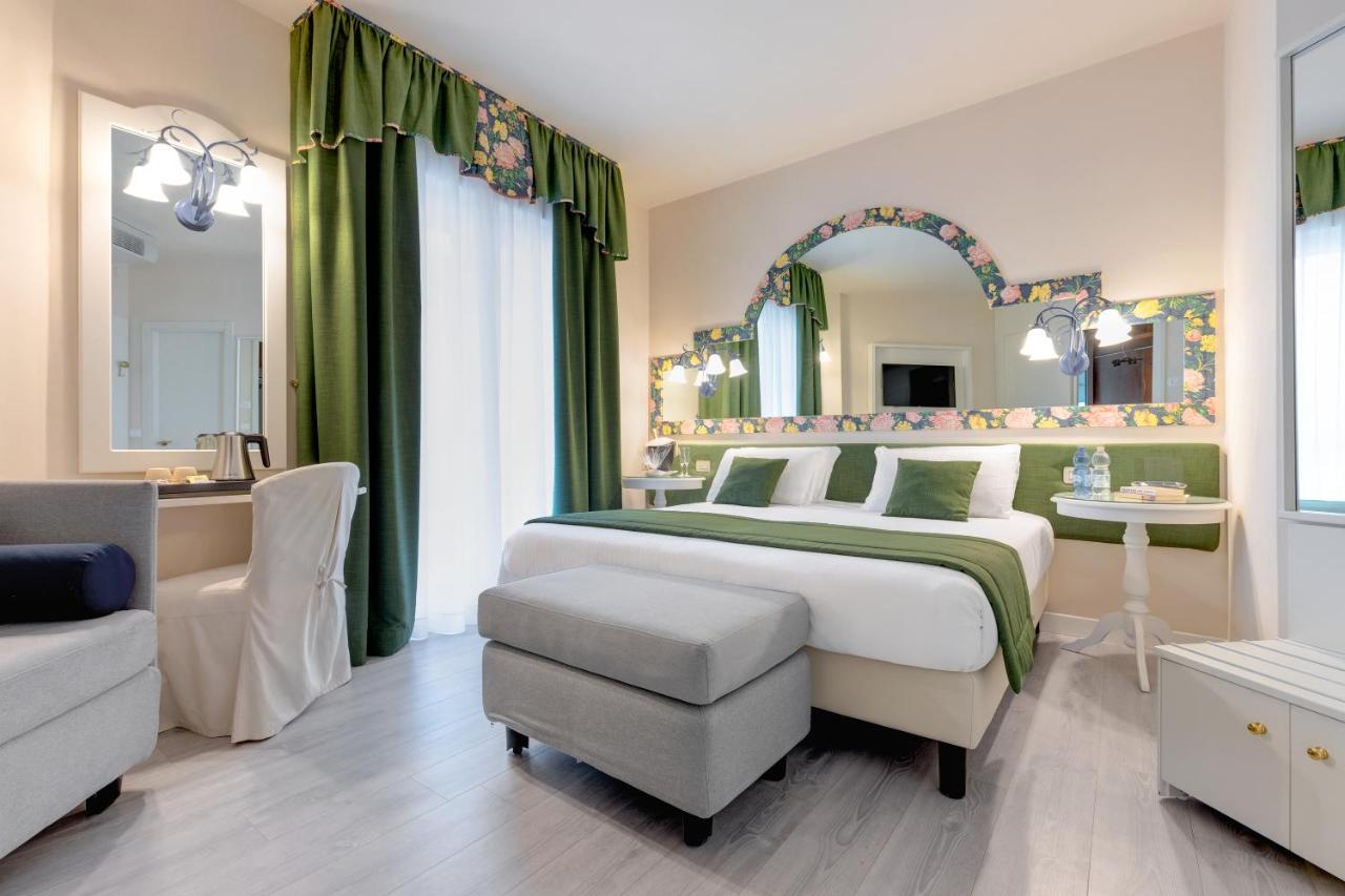 Hotel Cavalieri Palace & Suites Lido di Jesolo Zewnętrze zdjęcie