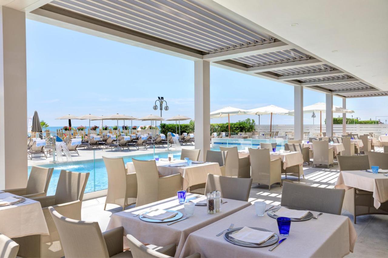 Hotel Cavalieri Palace & Suites Lido di Jesolo Zewnętrze zdjęcie