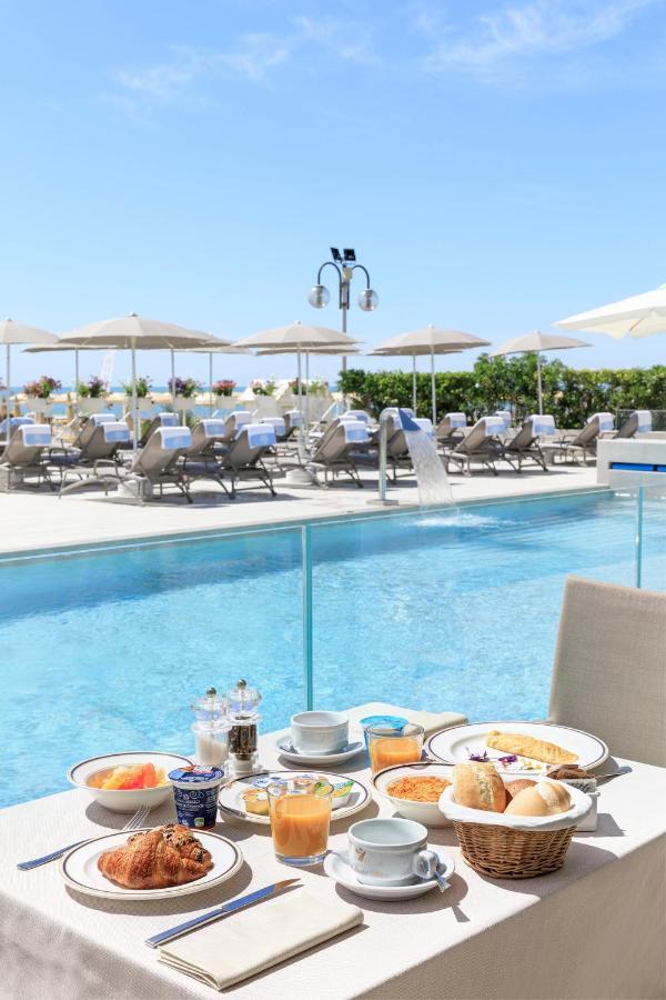 Hotel Cavalieri Palace & Suites Lido di Jesolo Zewnętrze zdjęcie