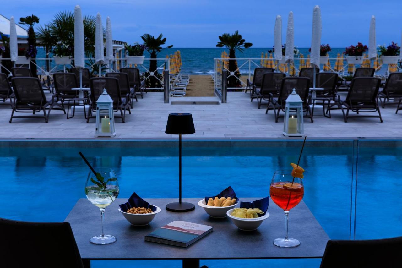 Hotel Cavalieri Palace & Suites Lido di Jesolo Zewnętrze zdjęcie