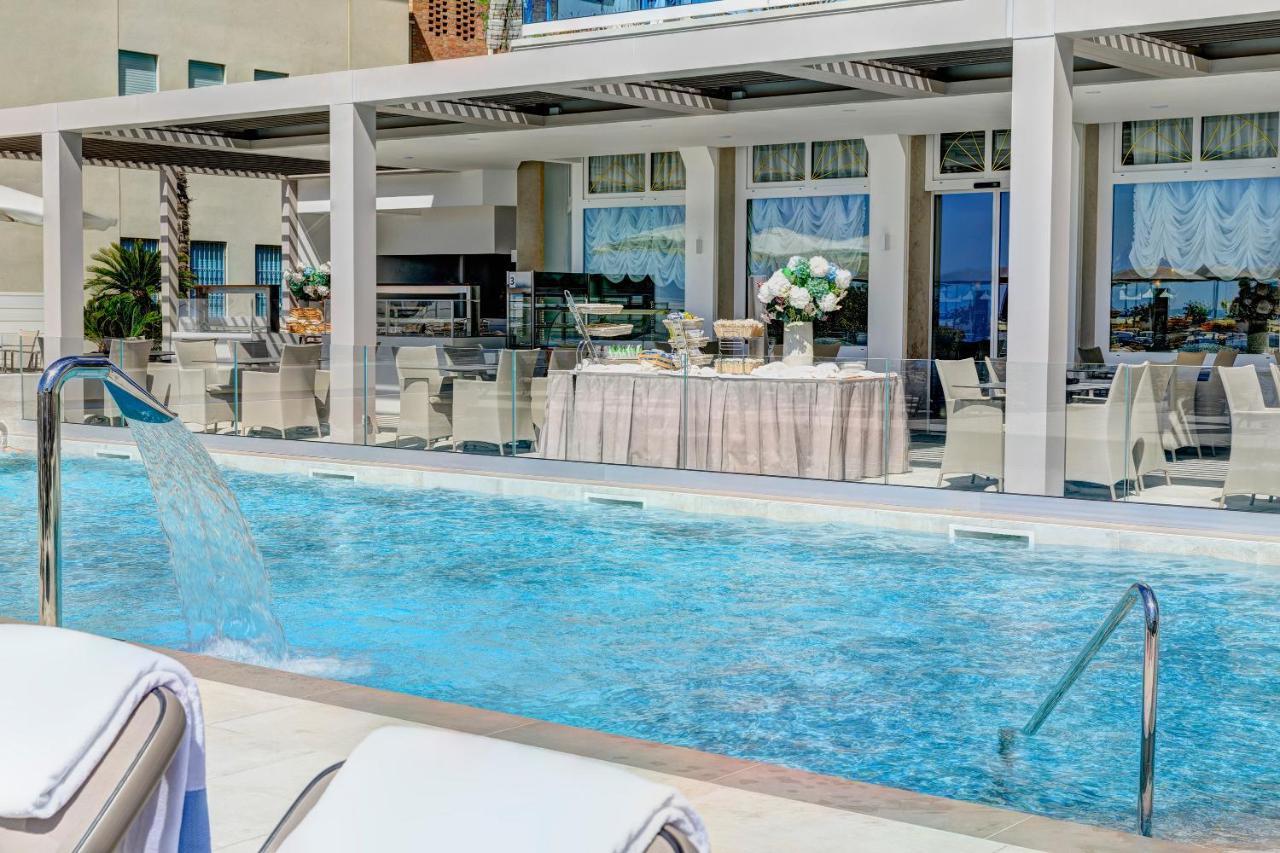 Hotel Cavalieri Palace & Suites Lido di Jesolo Zewnętrze zdjęcie