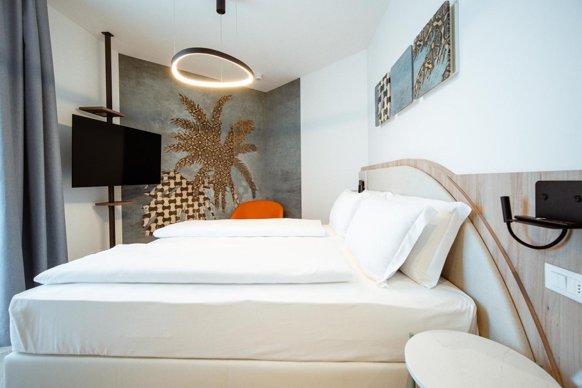 Hotel Cavalieri Palace & Suites Lido di Jesolo Zewnętrze zdjęcie